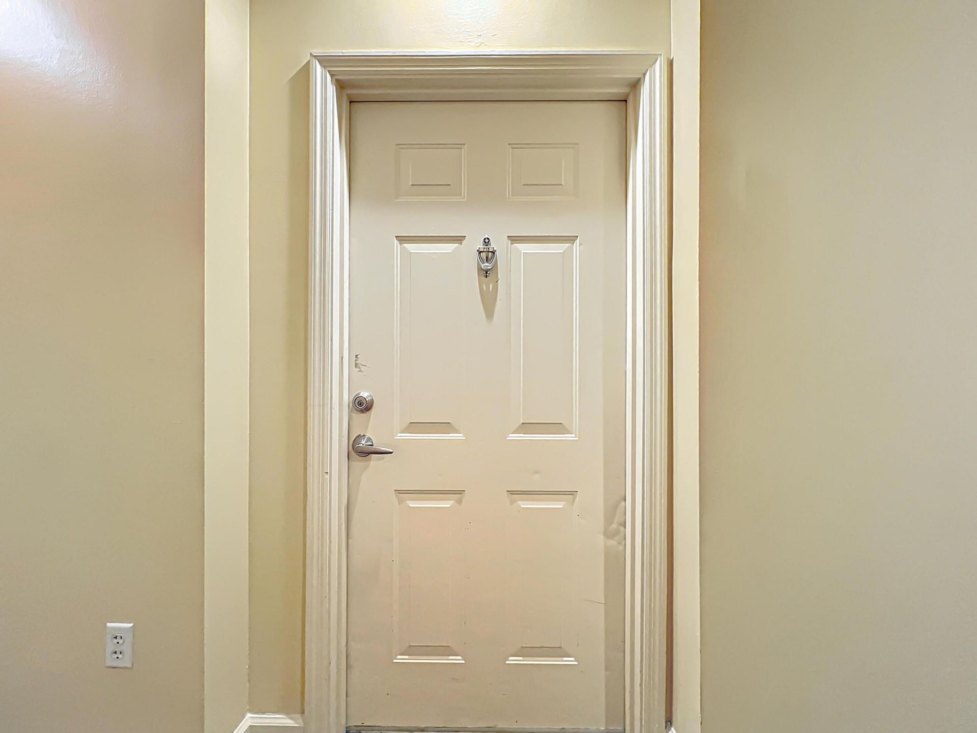 616 Clearwater Park Road, Unit 713, West Palm Beach, FL 33401 Photo