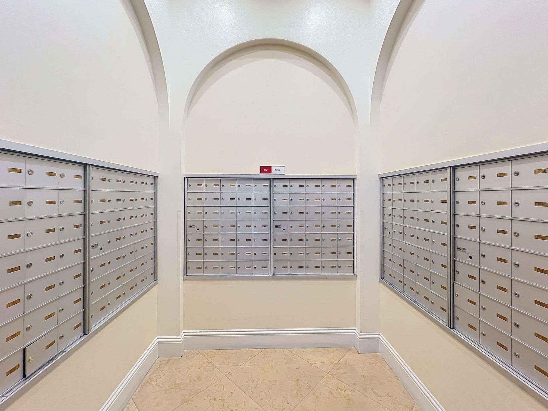 616 Clearwater Park Road, Unit 713, West Palm Beach, FL 33401 Photo