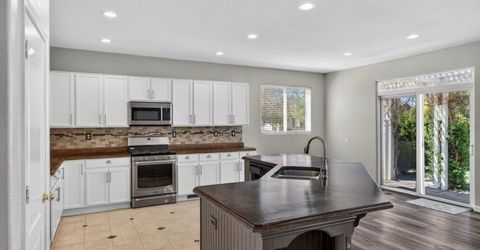 4301 Pinnacle Vista Court, Sparks, NV 89436 Photo