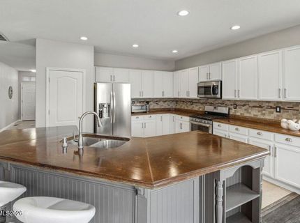 4301 Pinnacle Vista Court, Sparks, NV 89436 Photo