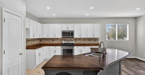 4301 Pinnacle Vista Court, Sparks, NV 89436 Photo