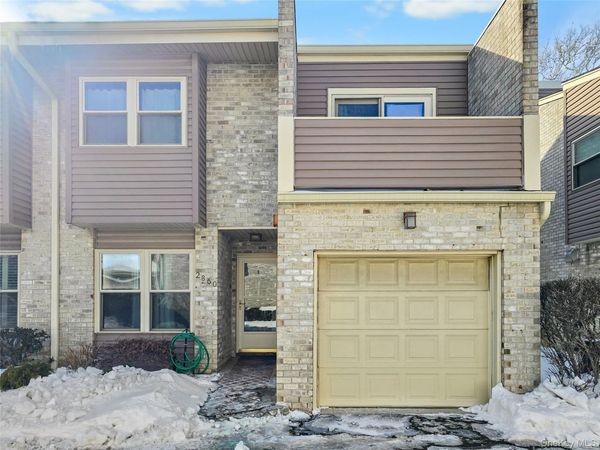 2860 Nicole Court, Oceanside, NY 11572