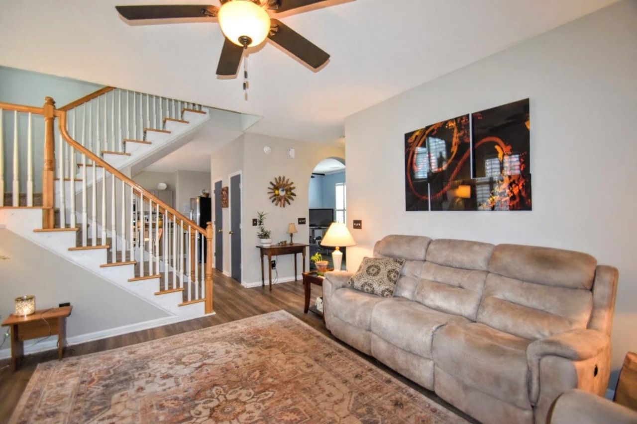 4079 Laurelwood Drive Photo 11