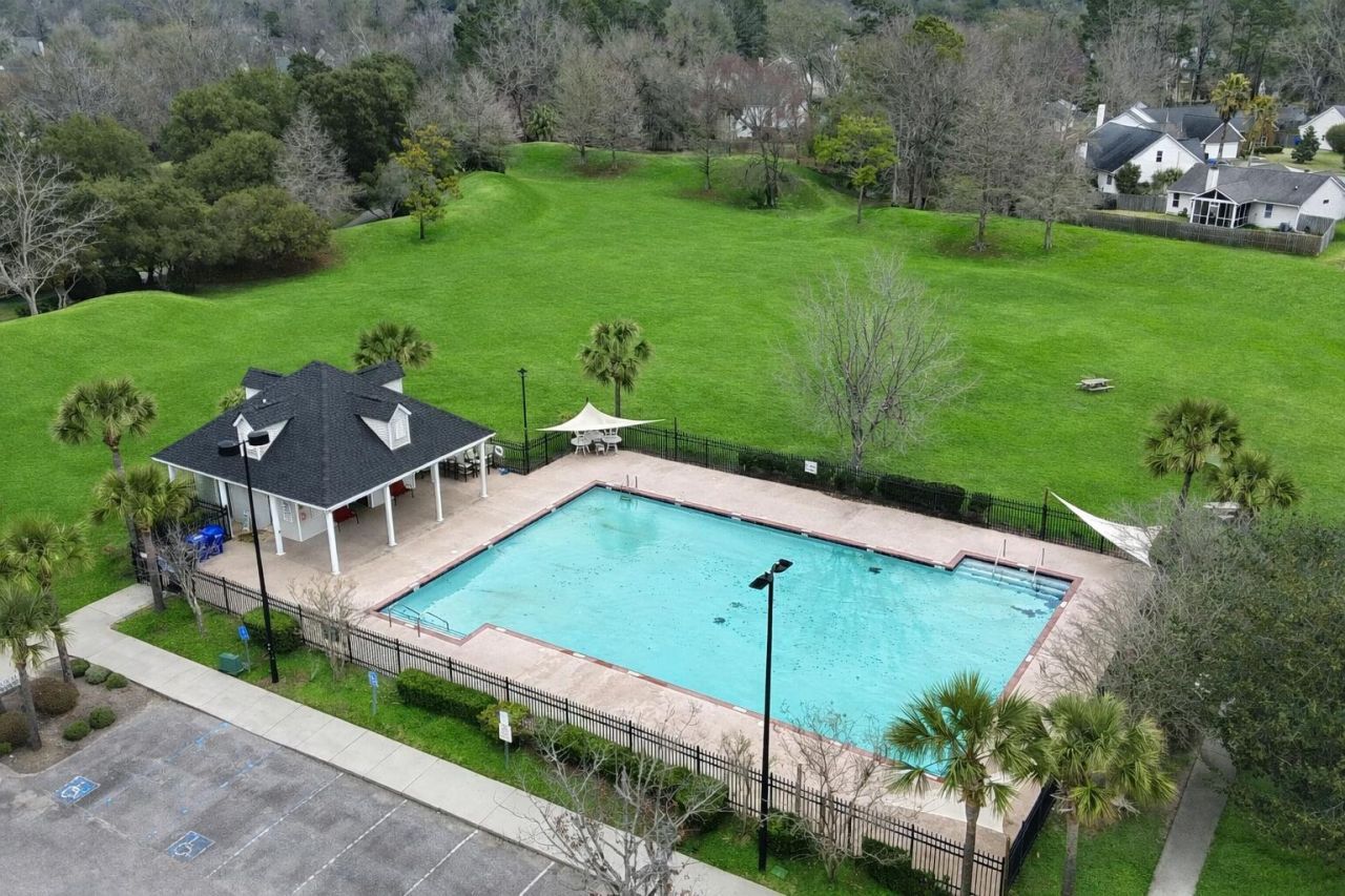 4079 Laurelwood Drive Photo 28