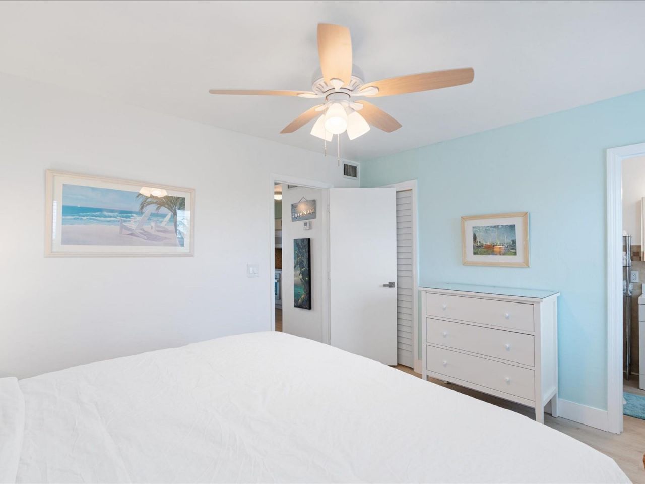 2600 N Surf Road, Unit 302, Hollywood, FL 33019 Photo