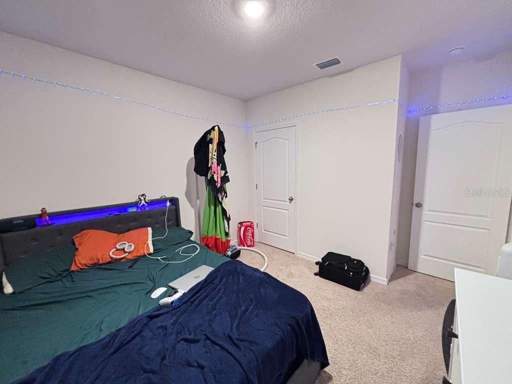 2068 Doe Run Drive, Davenport, FL 33837 Photo