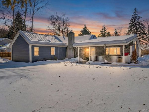 23 Pine Hill Drive, Greenwood Lake, NY 10925