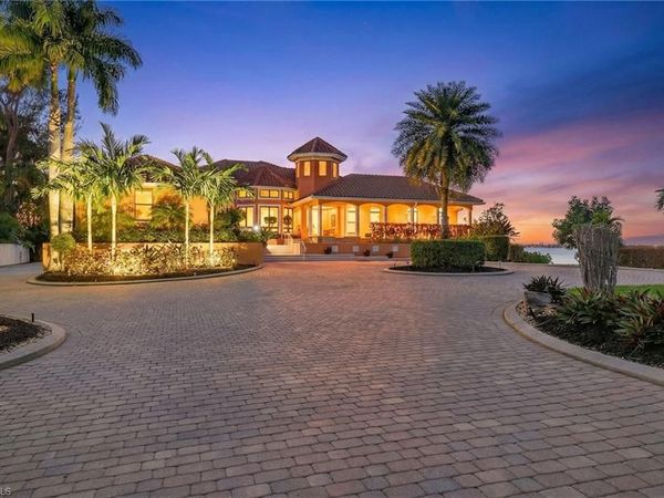 2600 McGregor BLVD, FORT MYERS, FL 33901