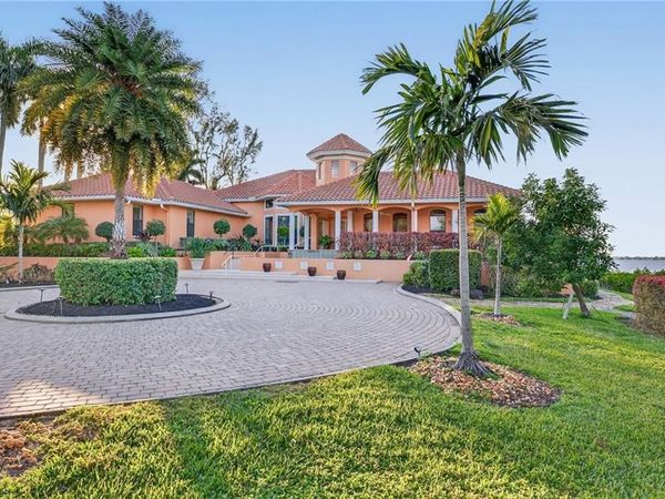 2600 McGregor BLVD, FORT MYERS, FL 33901