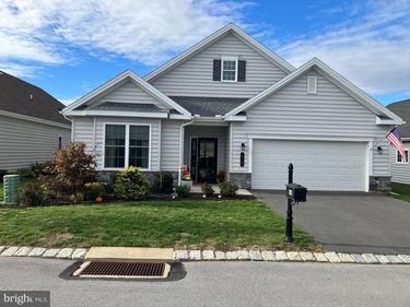 614 REPUBLIC WAY, MECHANICSBURG, PA 17050