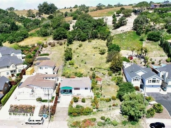 105 Le Point Street, Arroyo Grande, CA 93420