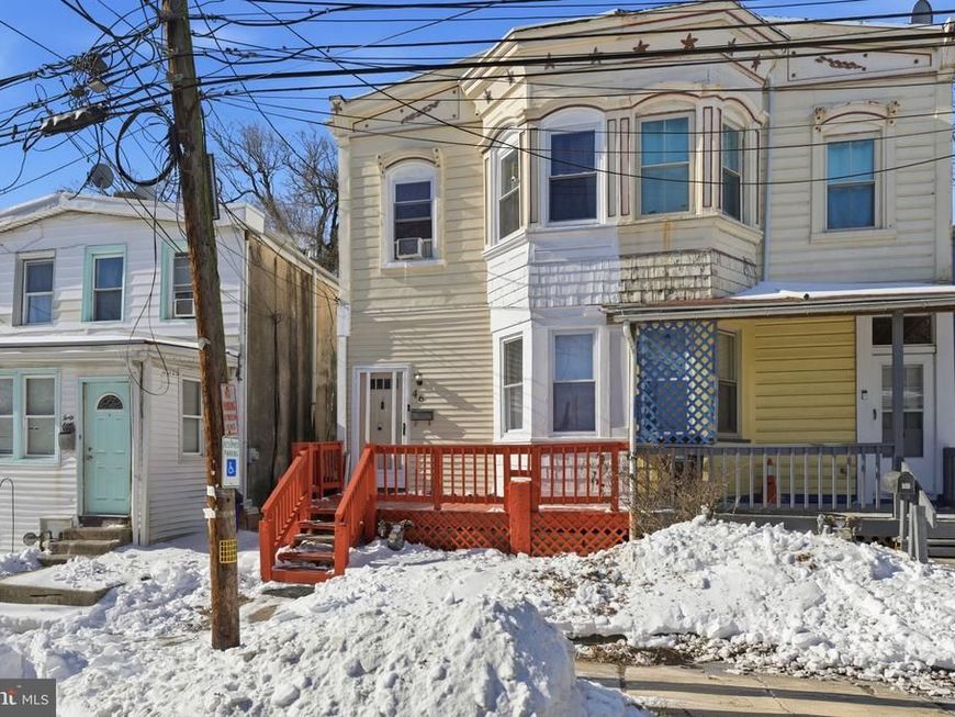 46 S Maple Avenue, Lansdowne, PA 19050 Main Photo