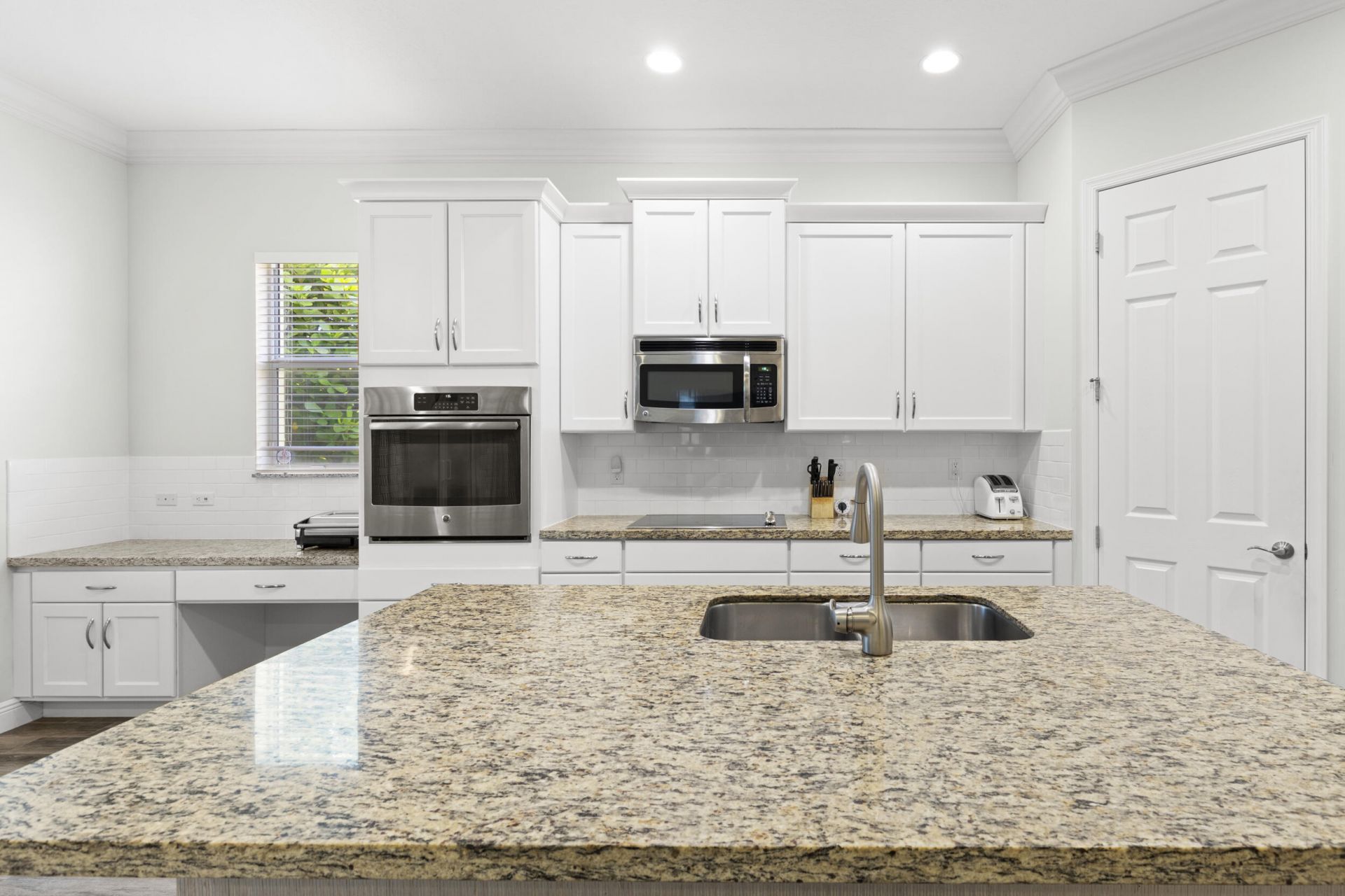 2893 Bellarosa Circle, Royal Palm Beach, FL 33411 Photo