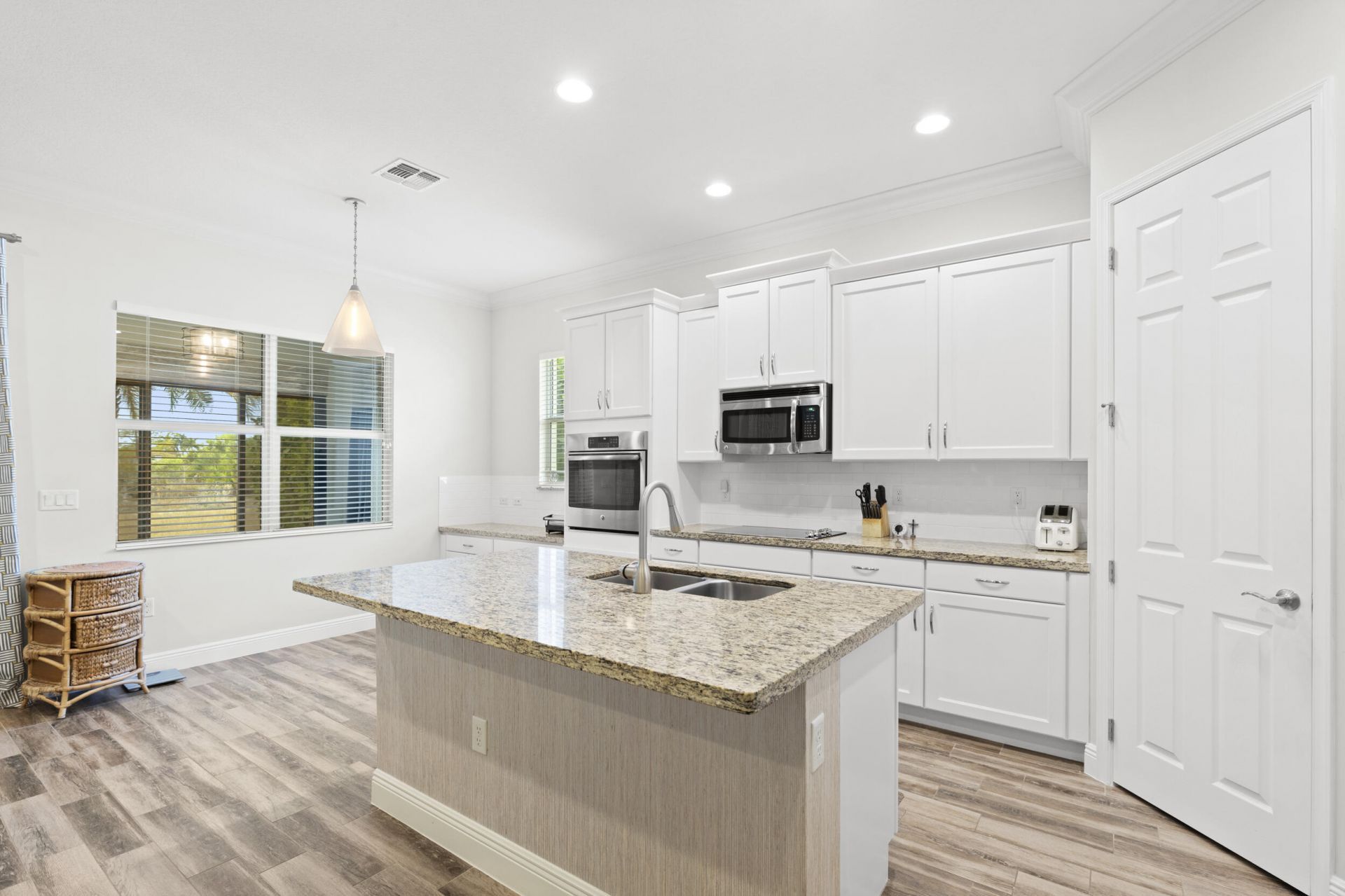 2893 Bellarosa Circle, Royal Palm Beach, FL 33411 Photo