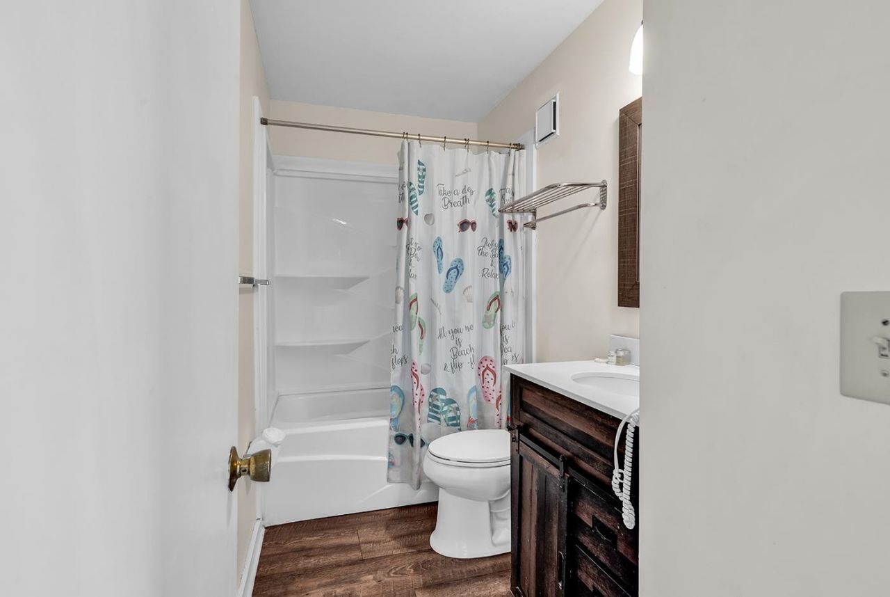 5905 S Kings Hwy. Photo 13