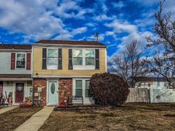 42 VICTORIA MANOR COURT, SICKLERVILLE, NJ 08081