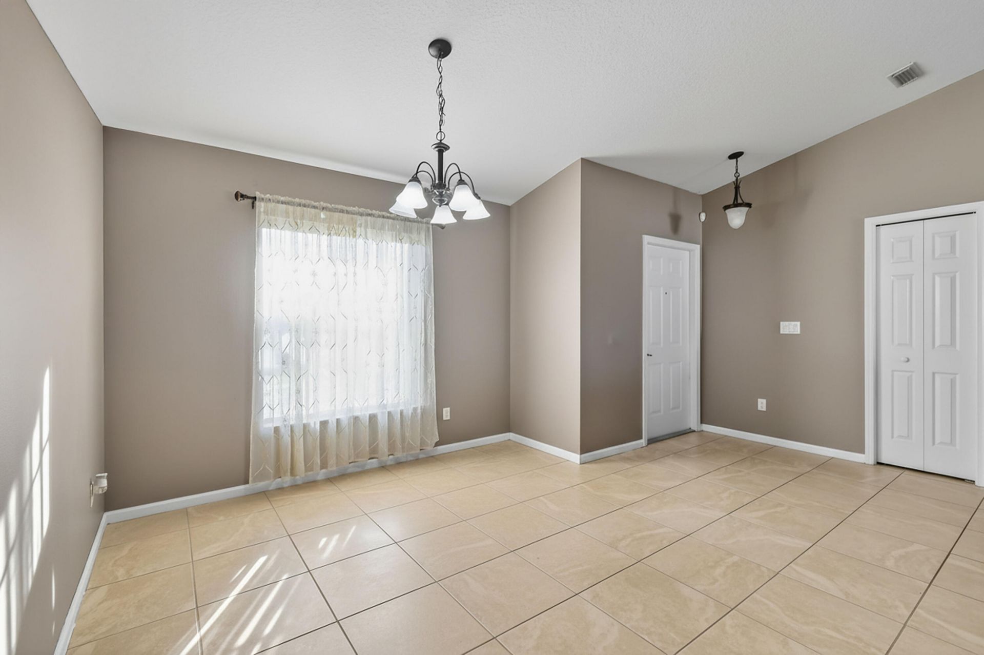 933 SW General Patton Terrace, Port Saint Lucie, FL 34953 Photo