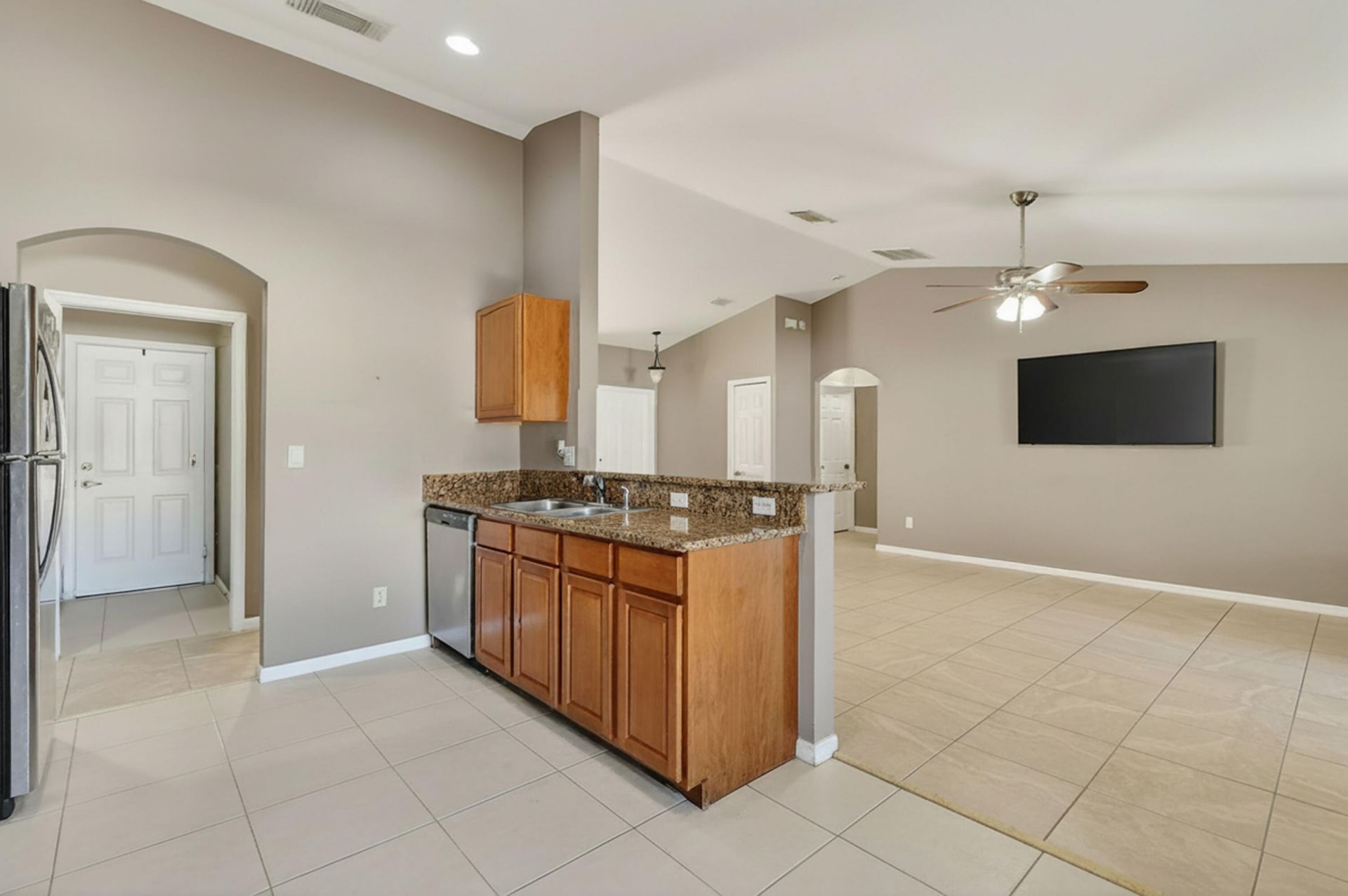 933 SW General Patton Terrace, Port Saint Lucie, FL 34953 Photo