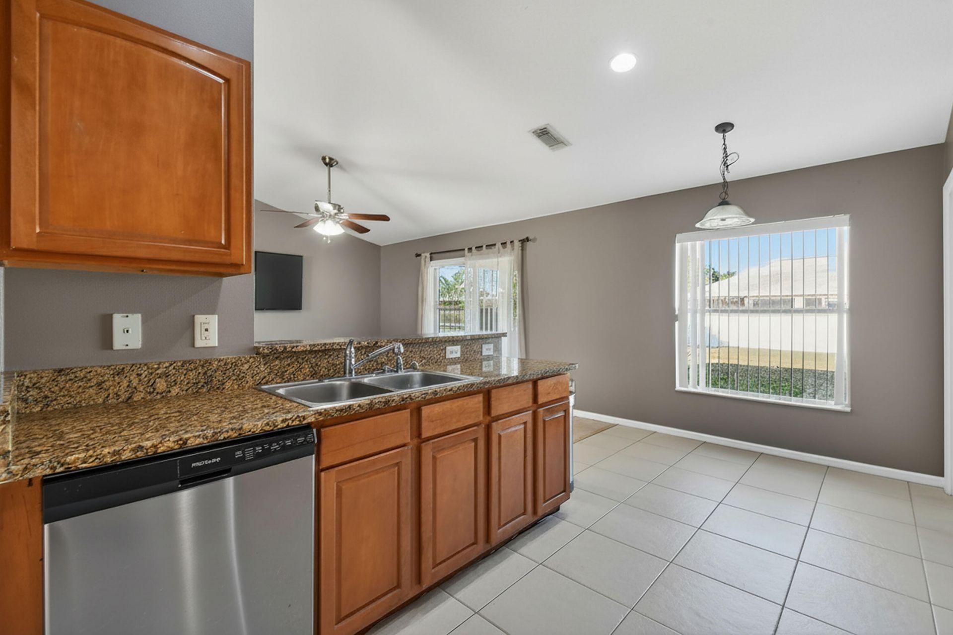 933 SW General Patton Terrace, Port Saint Lucie, FL 34953 Photo