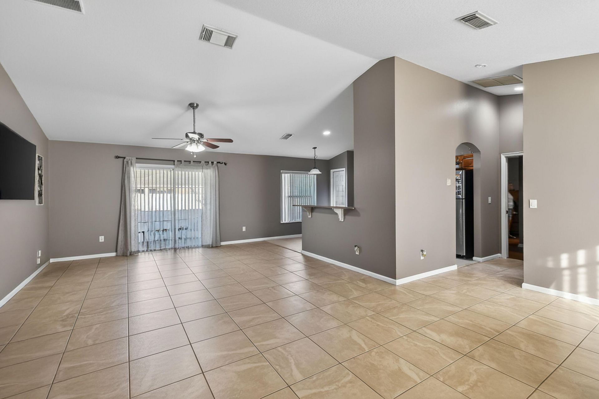 933 SW General Patton Terrace, Port Saint Lucie, FL 34953 Photo