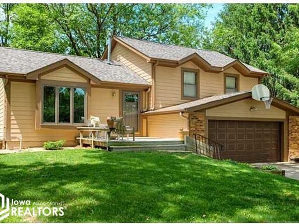 1164 Columbine Circle, Norwalk, IA 50211