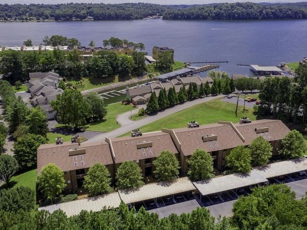 4319 Lakeshore Lane, Unit 103, Chattanooga, TN 37415