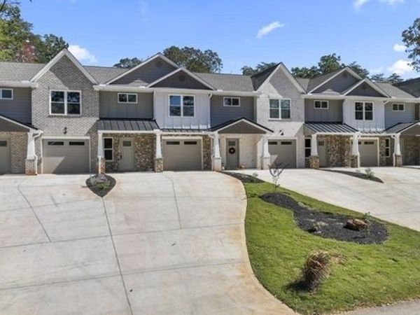 178,186,188,196 Jackson Circle, Cleveland, GA 30528