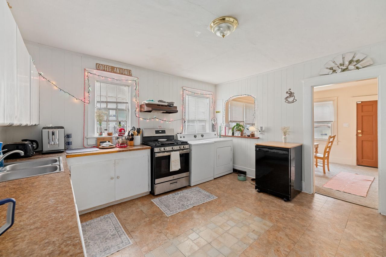 7 Gordon Street Photo 10