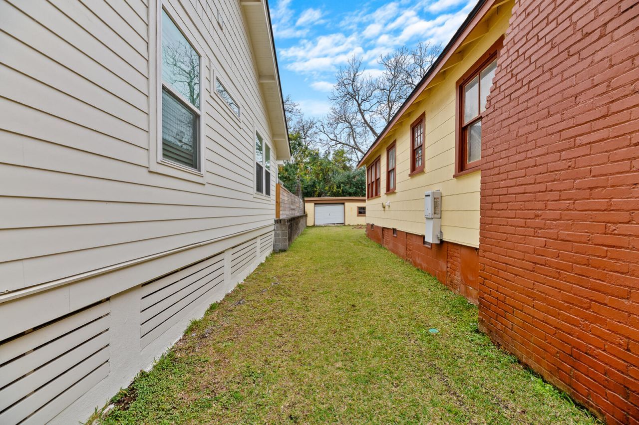 7 Gordon Street Photo 13