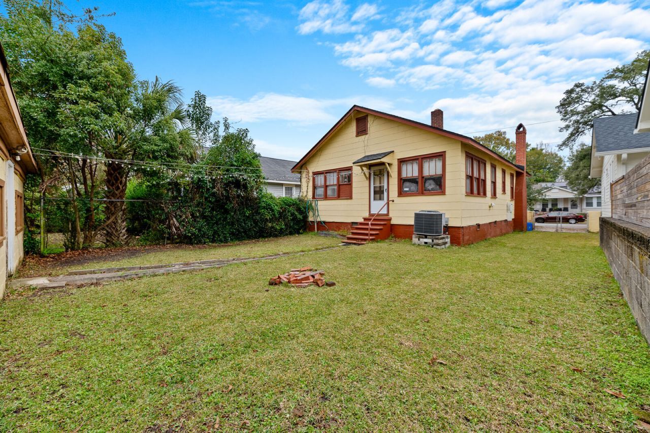 7 Gordon Street Photo 16