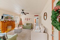 7 Gordon Street photo 4