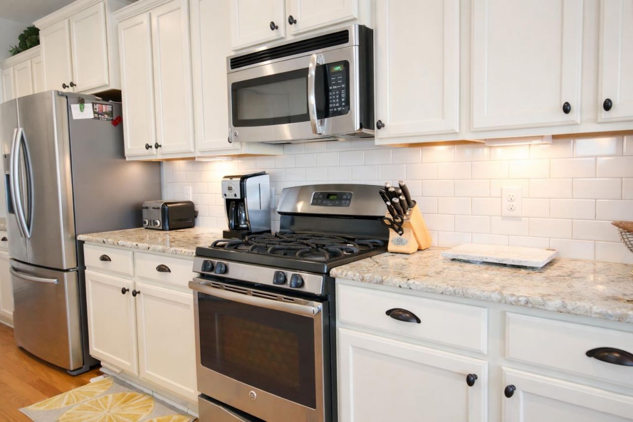 1466 Red Tide Road Photo 5