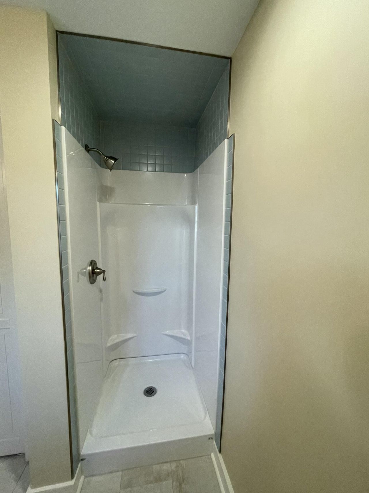 44 Hillcreek Boulevard Photo 12