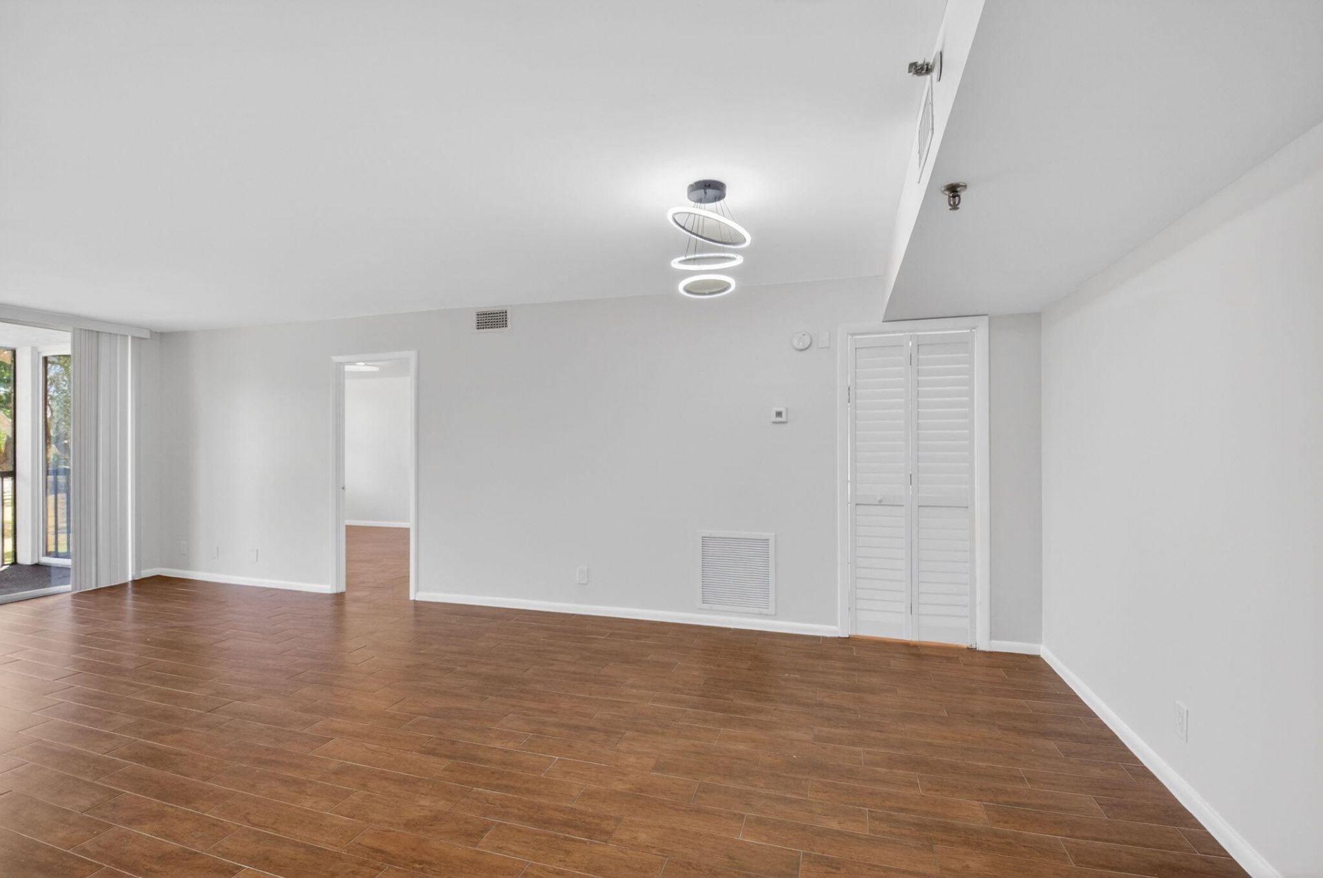 5260 NW 2nd Avenue, Unit 206, Boca Raton, FL 33487 Photo