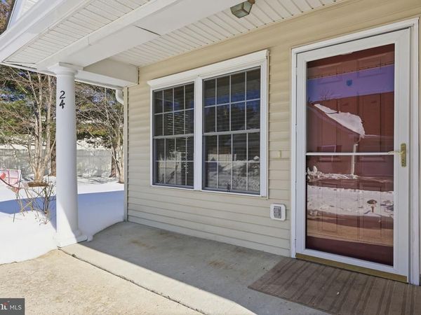 24 AVENROWE COURT, FAIRLESS HILLS, PA 19030