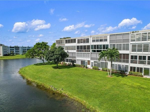 4037 Harwood D, Deerfield Beach, FL 33442