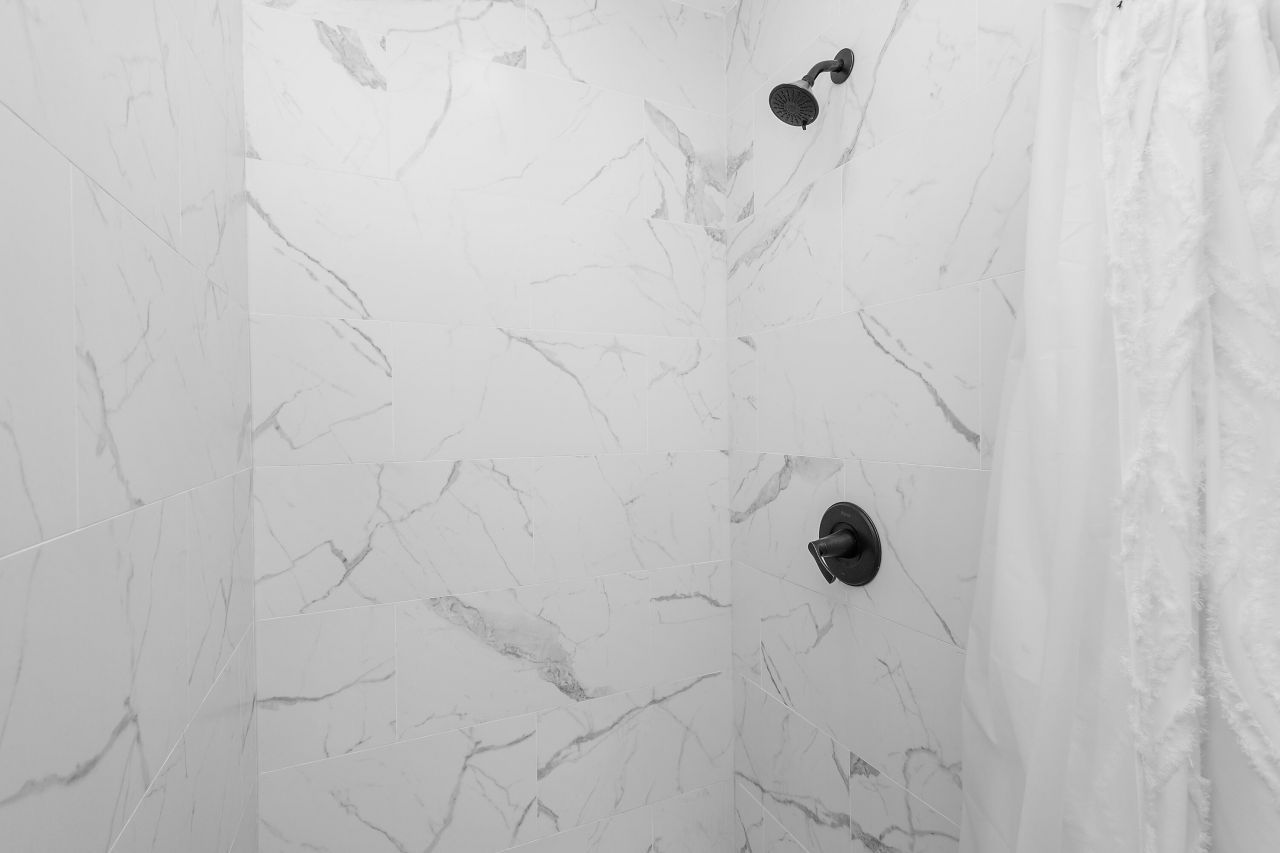 419 Azalea Drive Photo 12