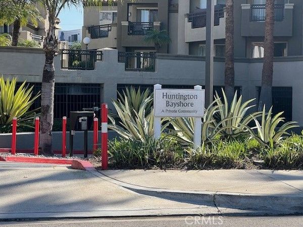 320 Lake, Huntington Beach, CA 92648