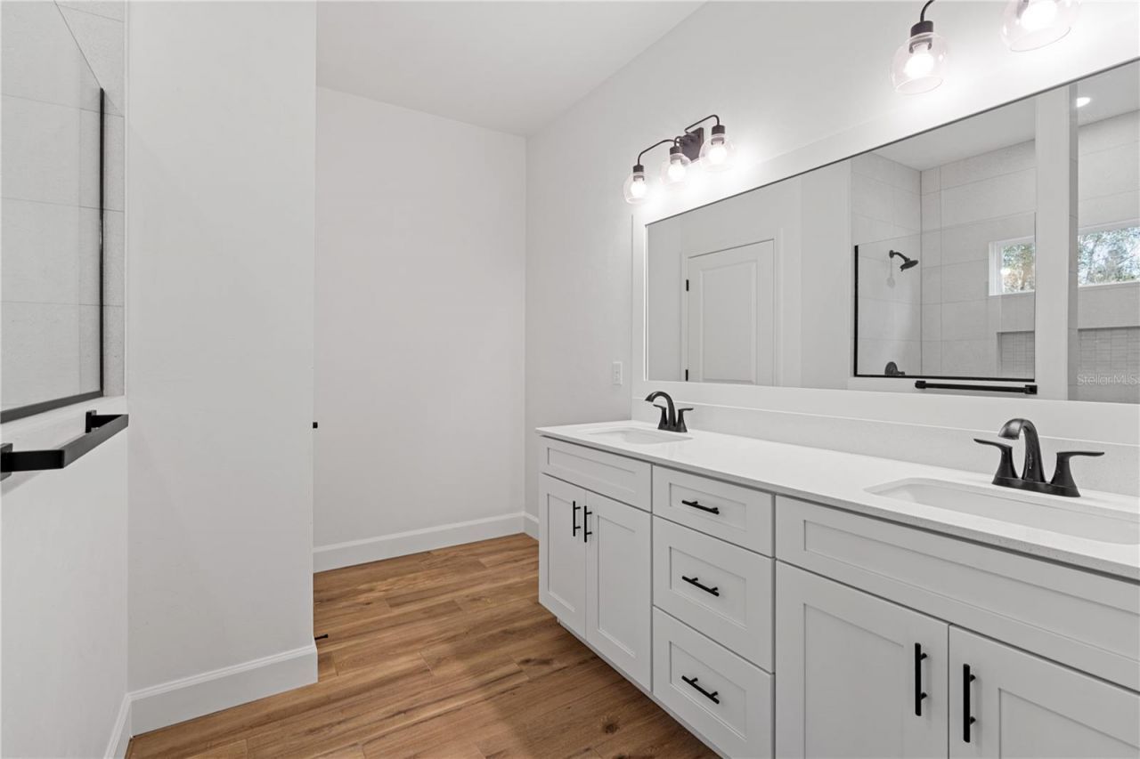 601 Fisher Drive, Bronson, FL 32621 Photo