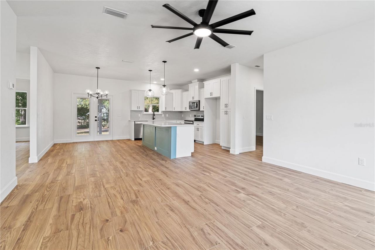 601 Fisher Drive, Bronson, FL 32621 Photo