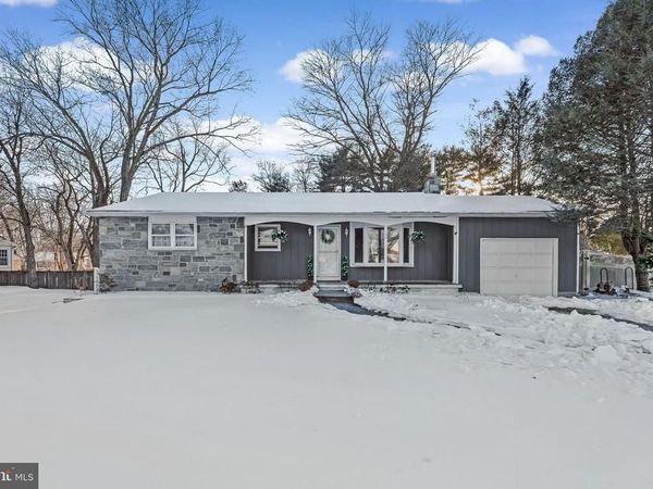 144 MAURER, LAUREL SPRINGS, NJ 08021