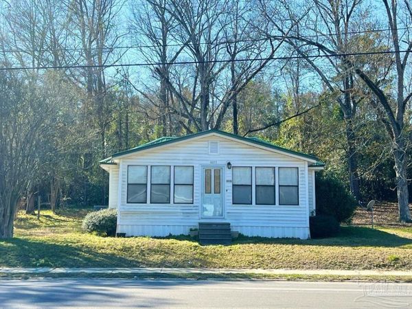 8851 N Century Blvd, Century, FL 32535