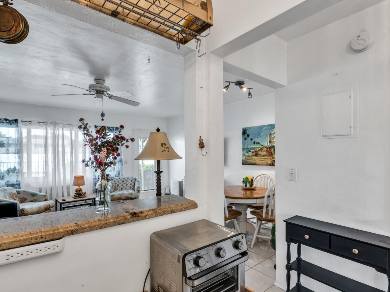 851 Atlantic Shores Boulevard, Unit 120, Hallandale Beach, FL 33009 Photo