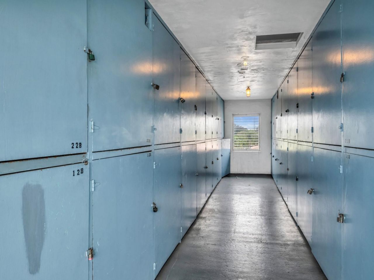 851 Atlantic Shores Boulevard, Unit 120, Hallandale Beach, FL 33009 Photo