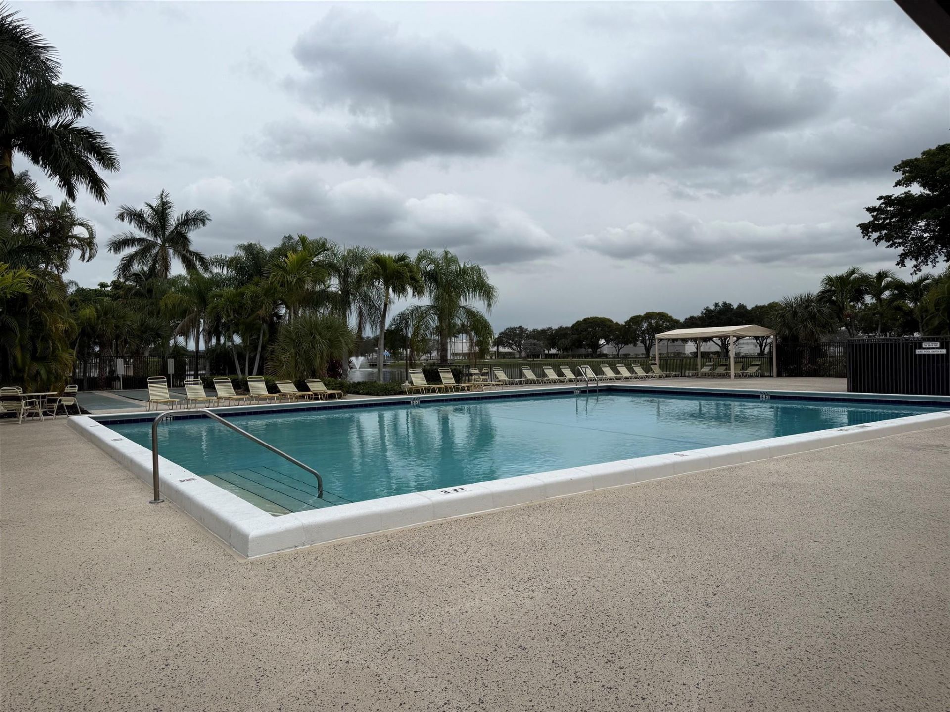 5571 Lakeside Drive, Unit 203, Margate, FL 33063 Photo