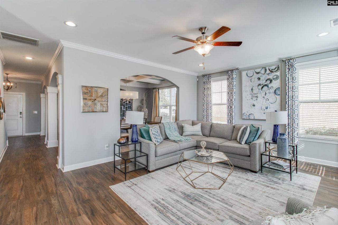 153 Aldergate Drive Photo 17