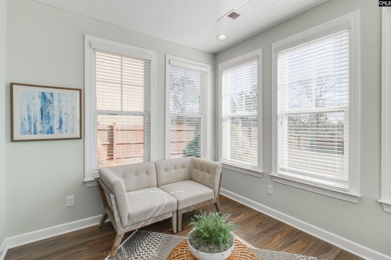 153 Aldergate Drive Photo 18