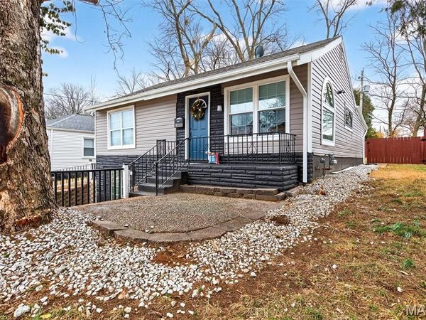 10000 Lackland Road, Overland, MO 63114