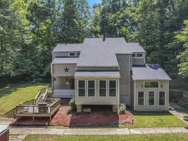 2991 Coonpath Road NE, Lancaster, OH 43130