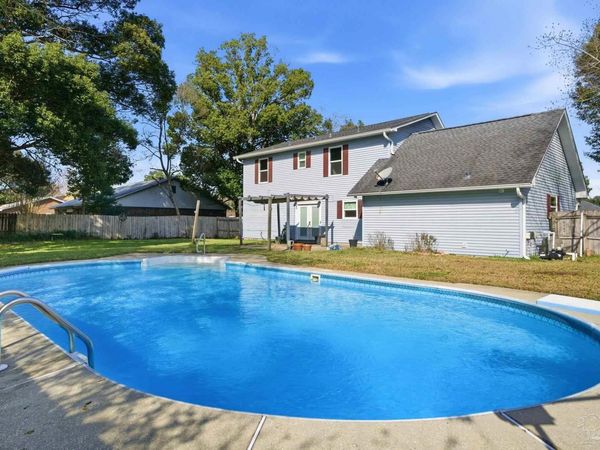 2165 Cliffbrook Ave, Pensacola, FL 32526